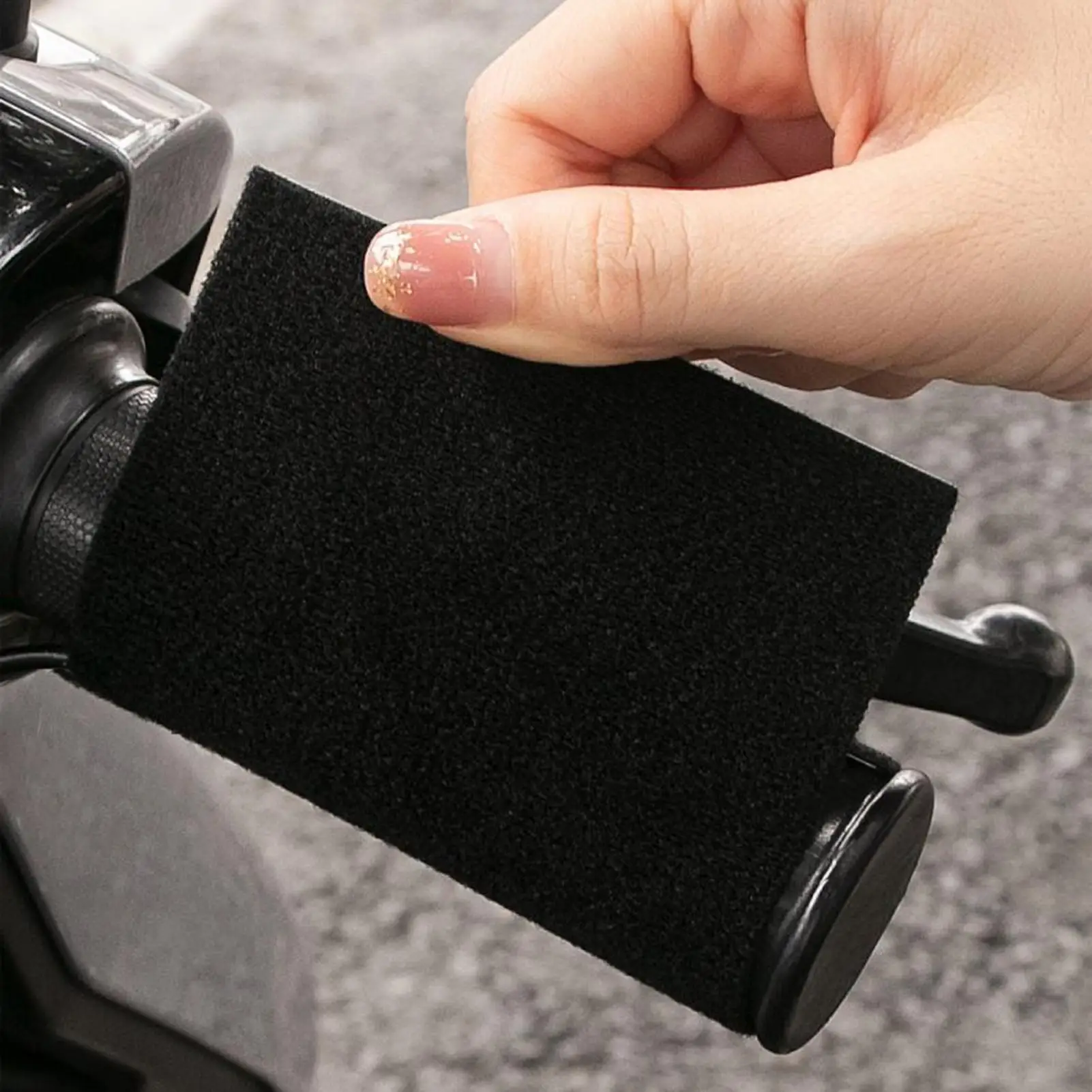 Heated Motorcycle Handle Grip Covers Motorbike Warming Accessories Snowmobile Handlebar Heater For Adults Men Women Cyclists view 3