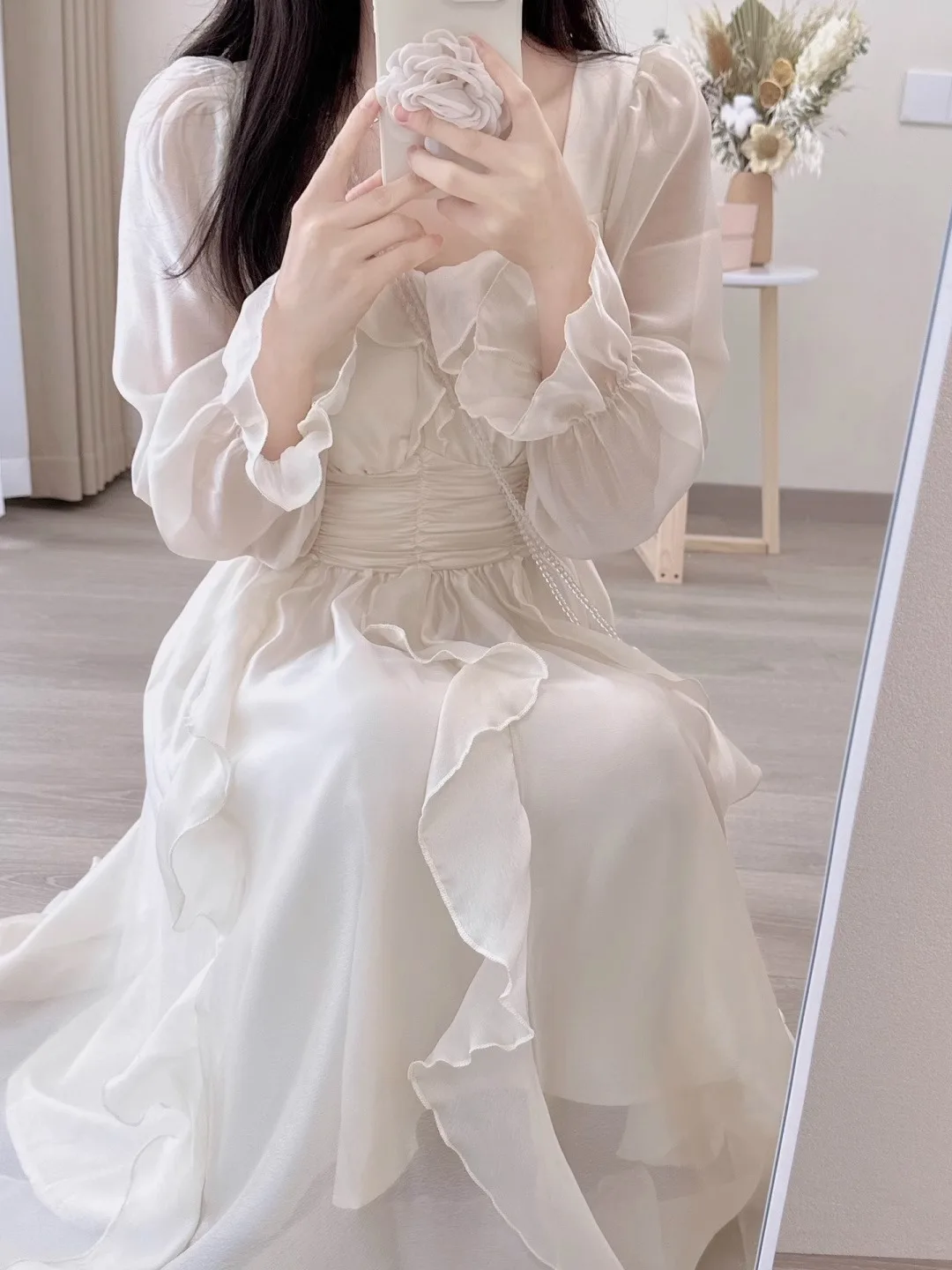 Elegant White Long Sleeve Princess Dress Women\'s High Waist A-Line Skirt Spring Autumn Season Sweet Style Tea Break Dress