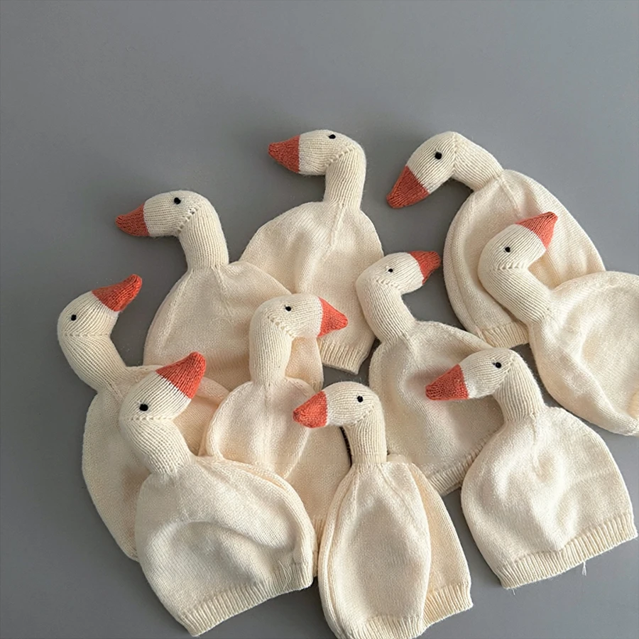 Kids Cartoon Goose Beanies Hat Acrylic Knit Soft Double Layer Winter Warm Cap Children Ear Warmer Boys Girls Funny Photo Prop