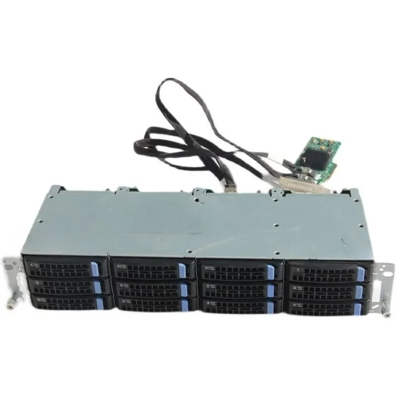 12-Bay 3.5-Inch Hot-Swappable Hard Drive Cage 6Gbps/12Gbps SAS SATA Backplane Server Chassis
