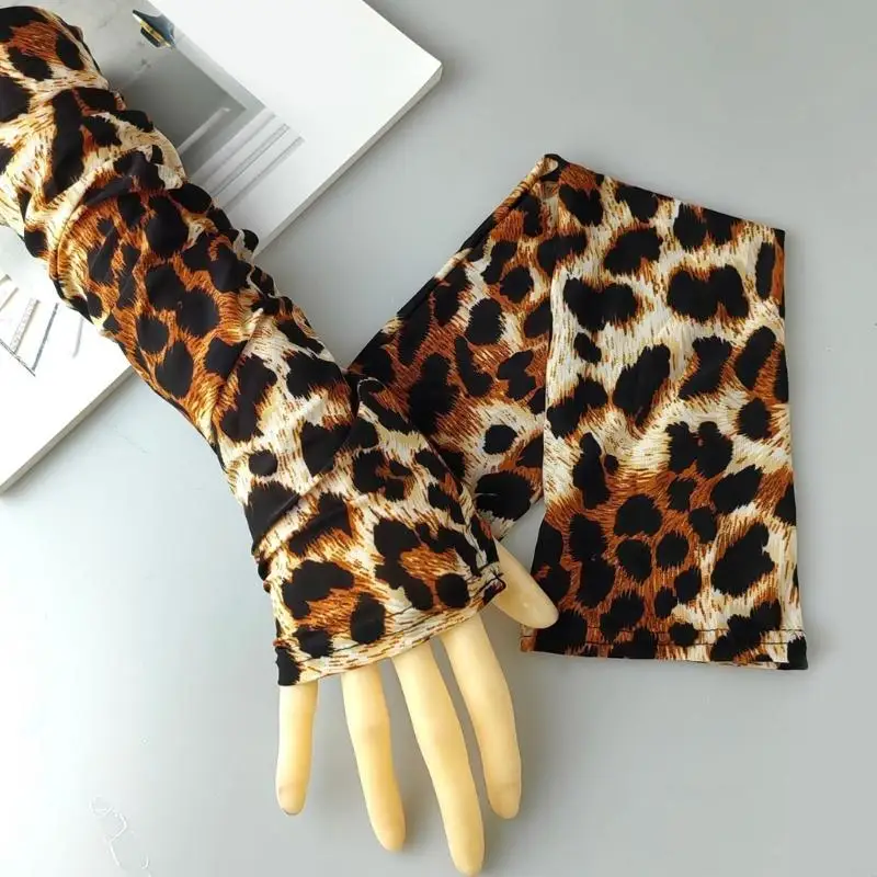 X4YC Stylish Leopard Print Arm Sleeves Long Arm Gloves Soft Breathable Arm Covers