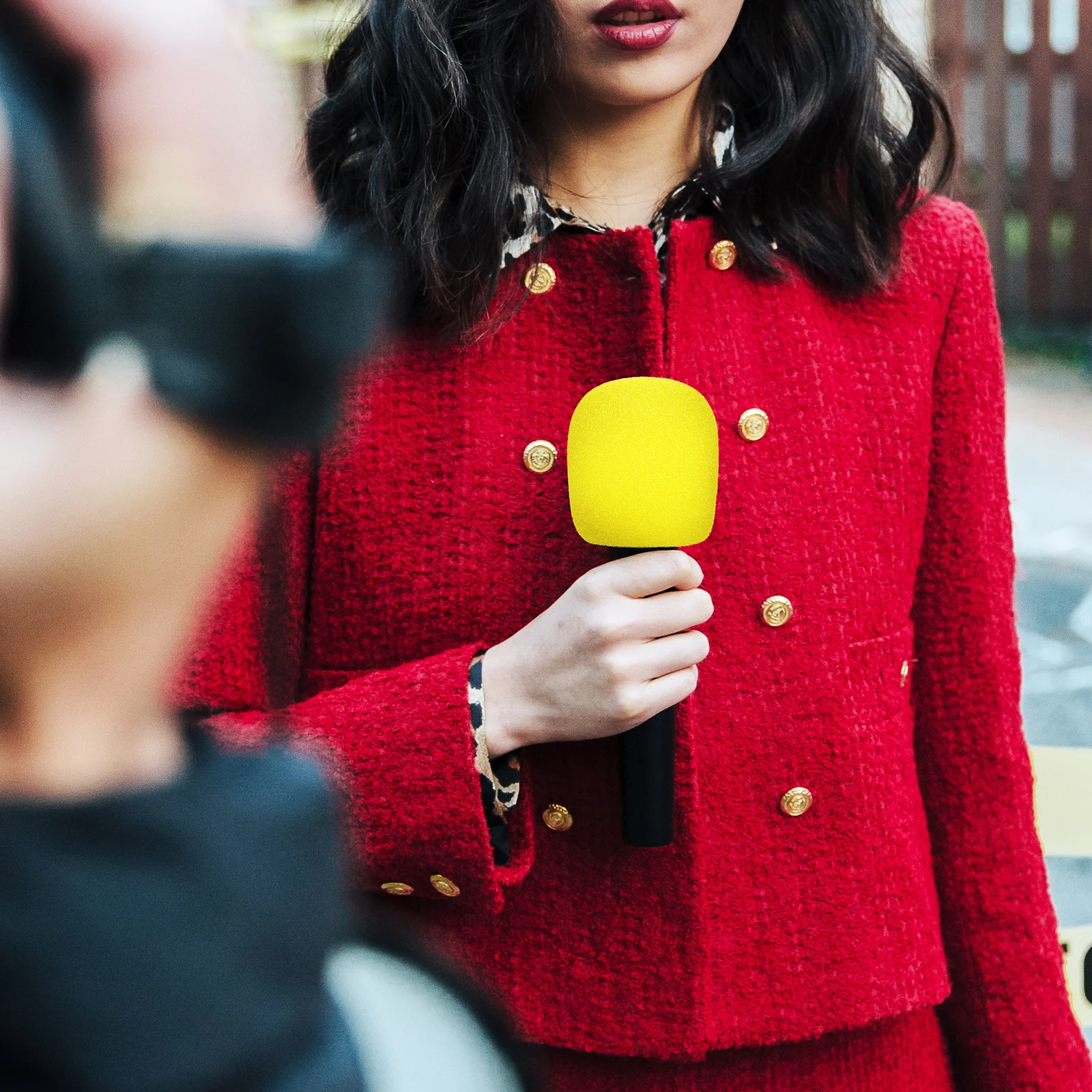 

32Pcs Microphone Sponge Covers Universal Windscreen Protectors Dirt Resistant for News Interview Bar Performance Recording Use