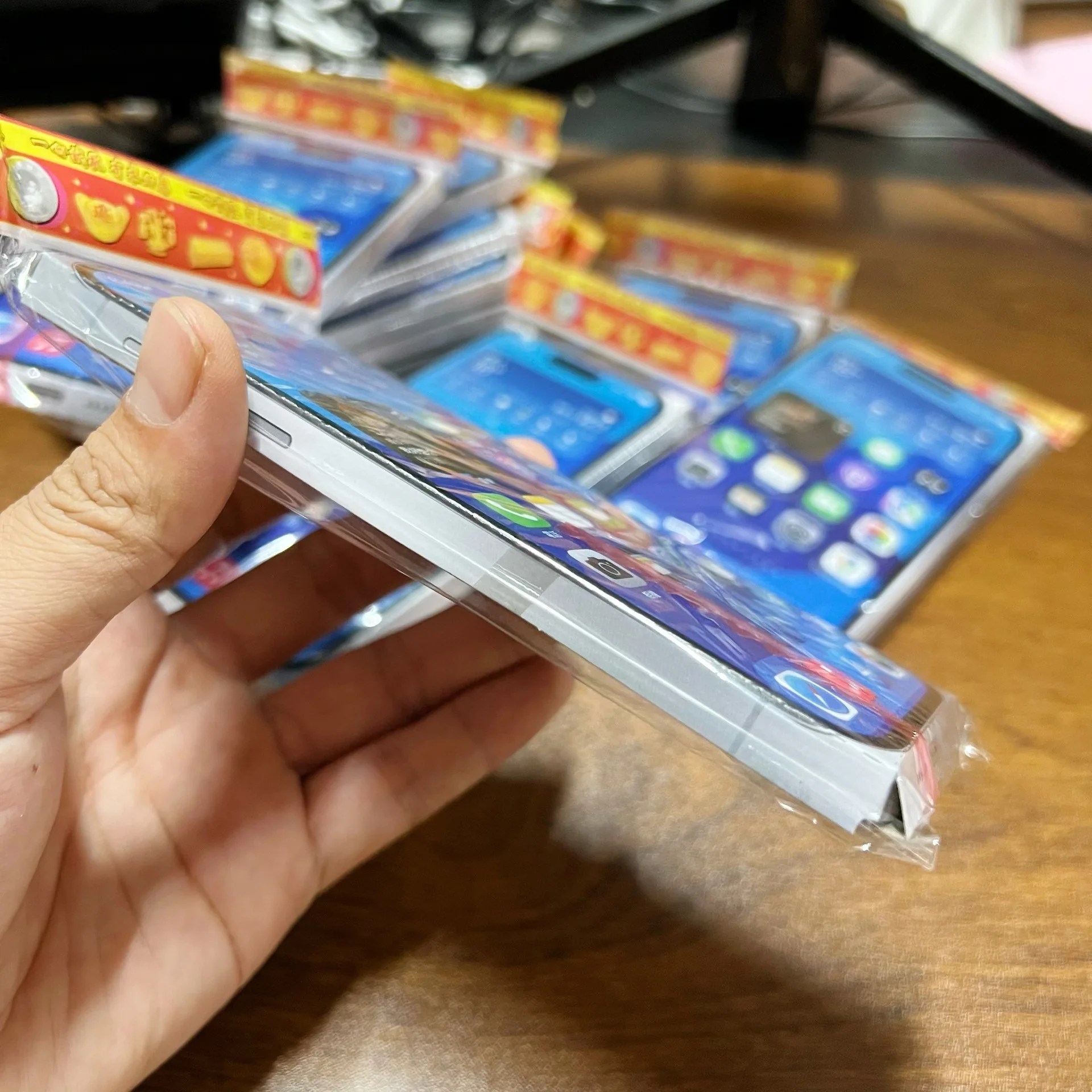 Joss Paper Smartphone Model, Simulated Cell Phone Paper Craft, Ancestor Worship Sacrificial Supplies for Qingming, Zhongyuan Festival