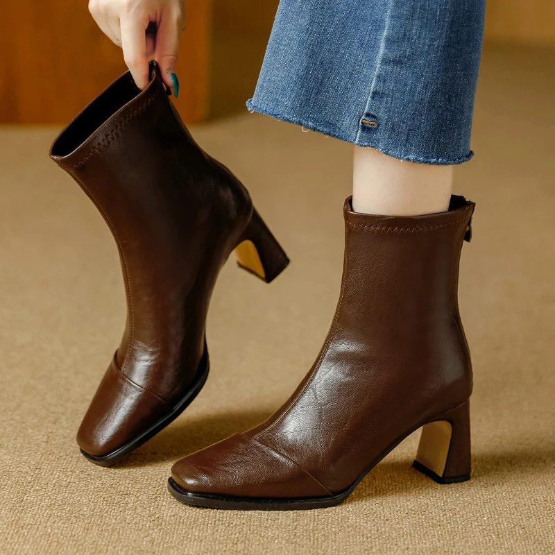 

Элегантные ботильоны в стиле ретро, женские осенние ботинки с квадратным носком в британском стиле, женские лаконичные модные ботинки на высоком каблуке на молнии, женские ботинки