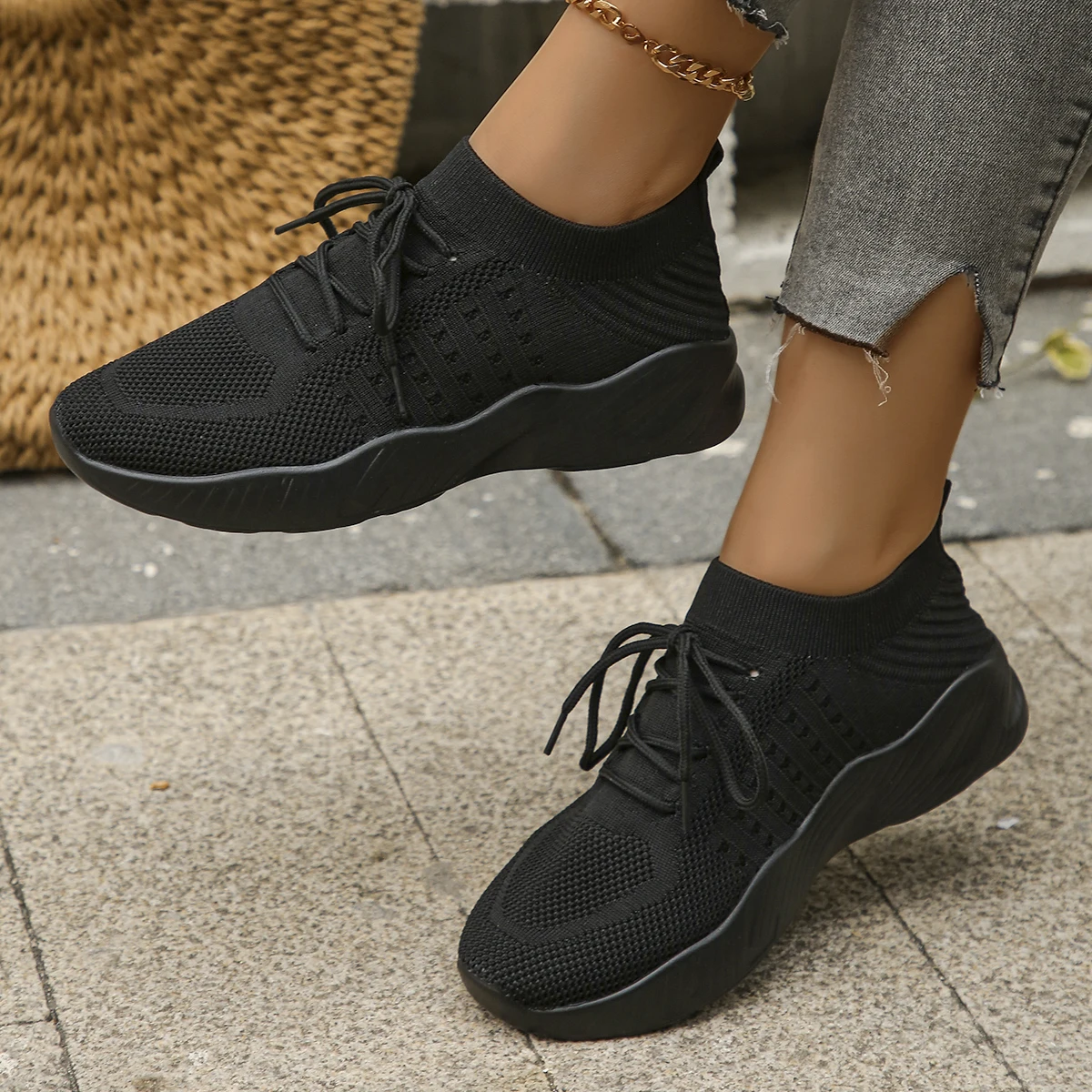 Women\'s Comfortable Breathable Knitted Sneakers Plus Size Low Cut Flat Casual Sports Shoes for Women 2024 Spring New Arrivals