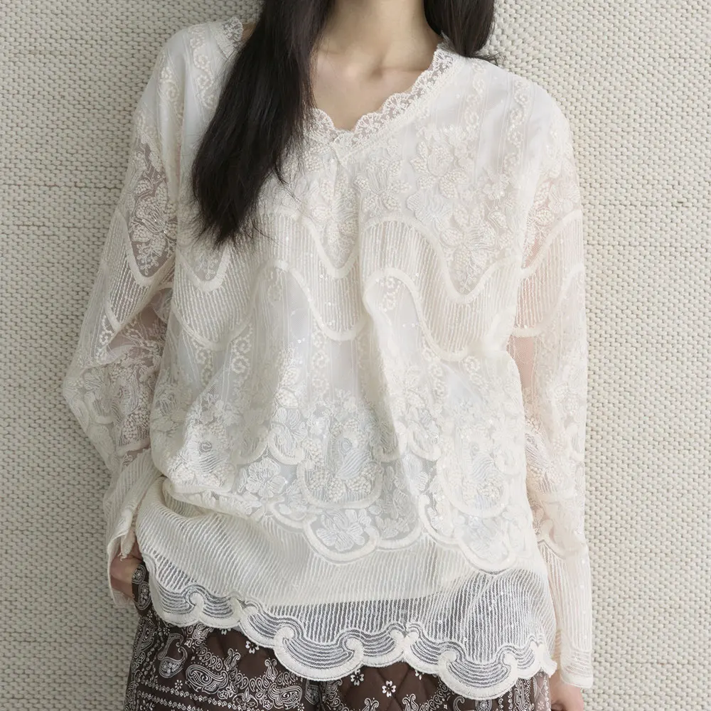 

Женские блузки с кружевным жаккардовым V-образным вырезом и вышивкой, модные топы и рубашки, 2026
