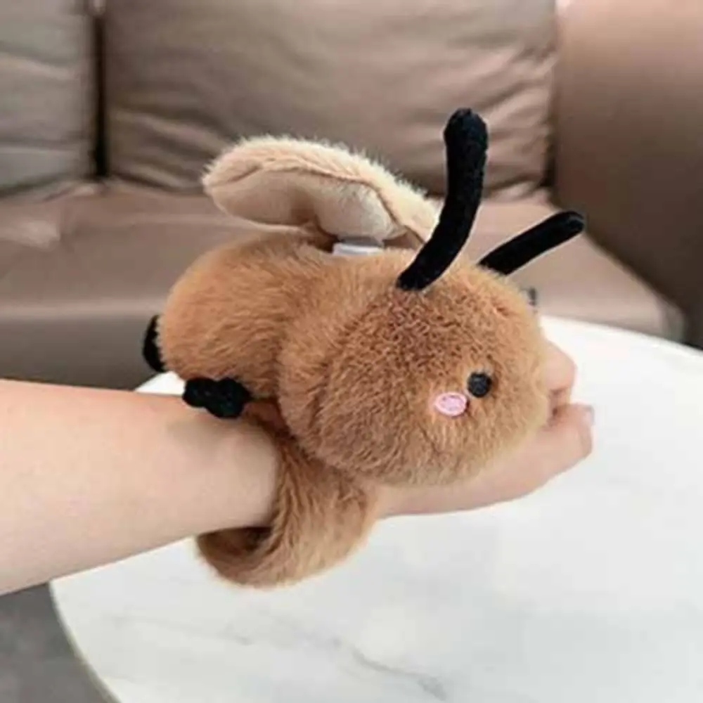 Simulation Slap Bracelet Series Vibrating Wings Wrist Style Plush Doll Slap Bracelet Soft Cute Doll Cockroach Plush Wrist Band