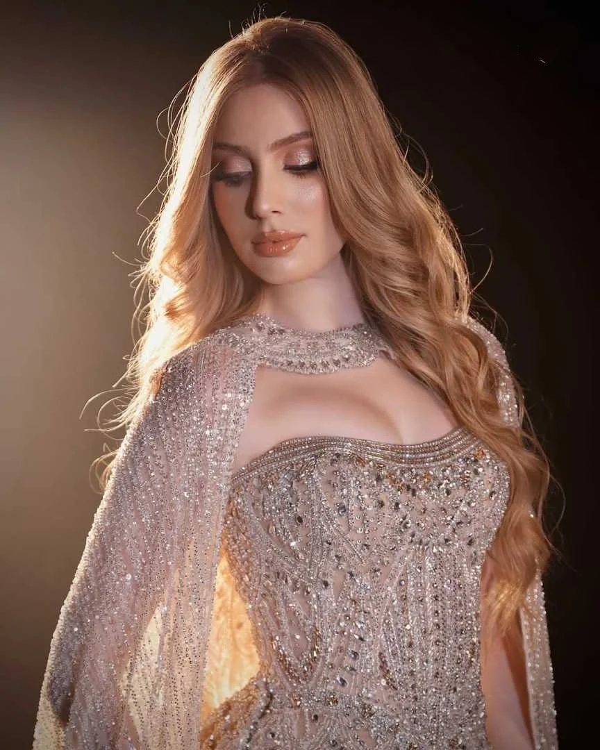 

Charming Crystals Mermaid Evening Dresses Strapless With Cape Prom Dresses Beaded Special Party Customized Vestidos De Noche