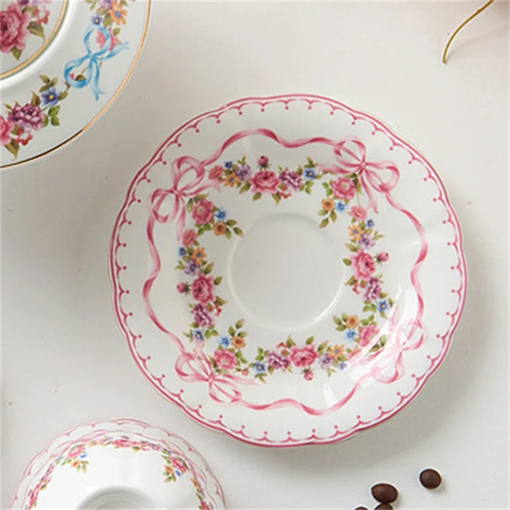 European-style Bone China Coffee Cup Afternoon Tea Cup and Saucer Kitchen Supplies Girl's Printed Cup and Saucer Set Gift