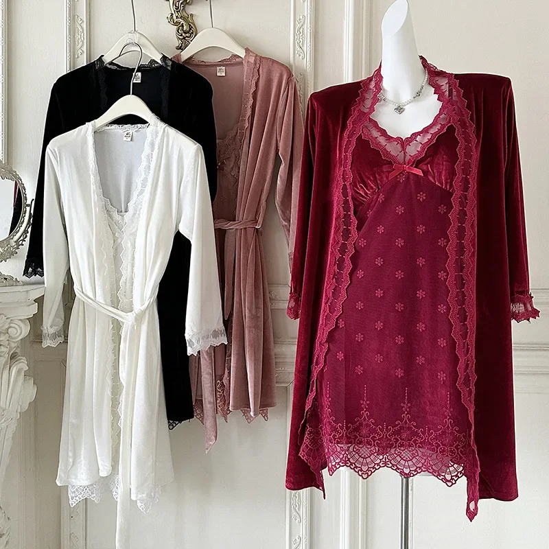 

Warm Velour Sleepwear Sexy Lace Patchwork Robe Suit Pijama Mujer Sexy Lingerie Women 2Pcs Autumn Winter New Home Clothes