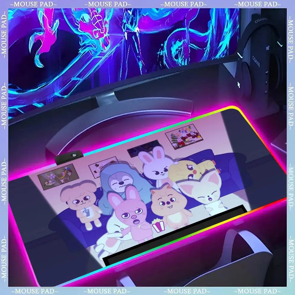 

K-Kpop Stray K-Kids S-Skzoos Mouse Pad Gamer Luminescence Led Mouse Pad Gaming Table Rgb Deskmat Keyboard Pc Mousepad