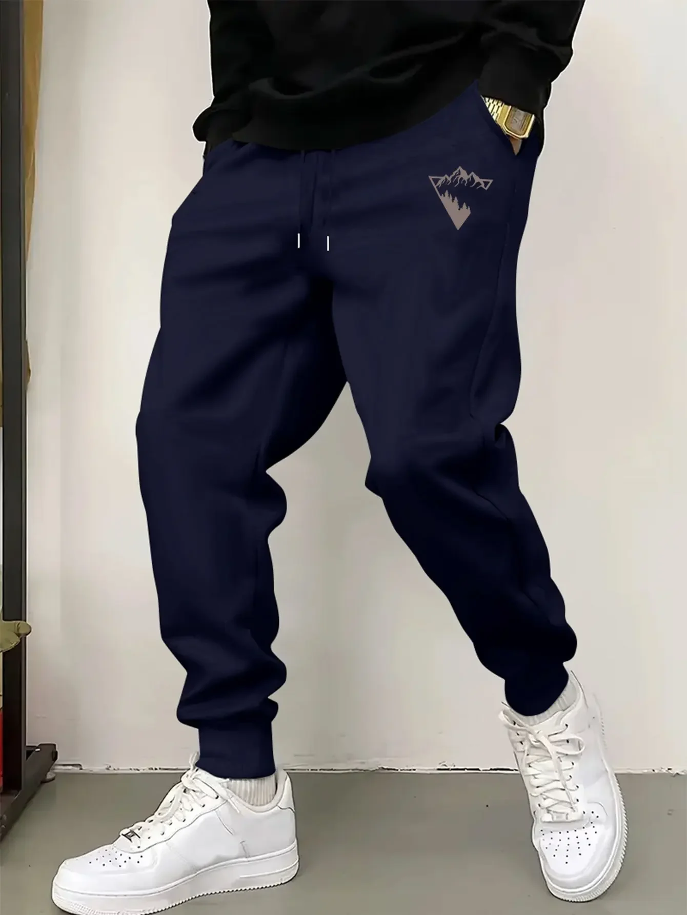 Mens Sweatpants Fit Joggers for Sports and Streetwear Loose Casual Pant Drawstring Multi-pocket Men Mountain Printed Long Pant