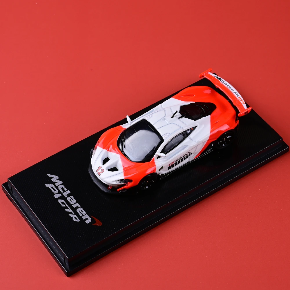 

CMModel 1/64 Mclaren P1GTR Diecast Modelcar red/white No.12