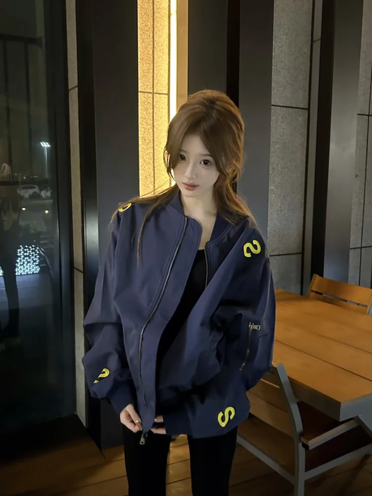 アメリカンコントラストカラーレター刺繍ベースボールジャケット女性の春秋ルーズストリートスタイルハイファッションジャケット