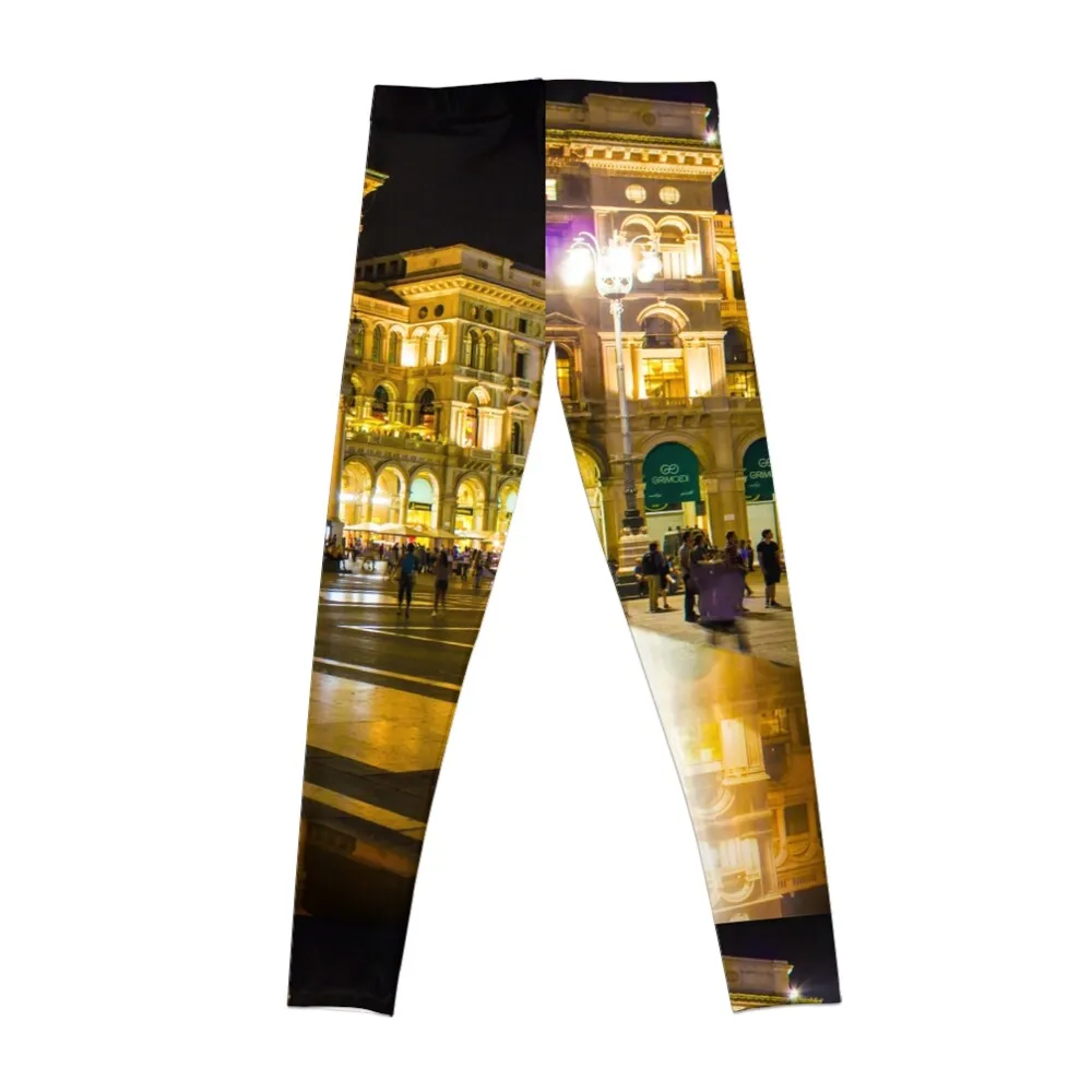 Piazza del Duomo at night, Milan, ITALY Leggings Sports female sporty woman push up Womens Leggings