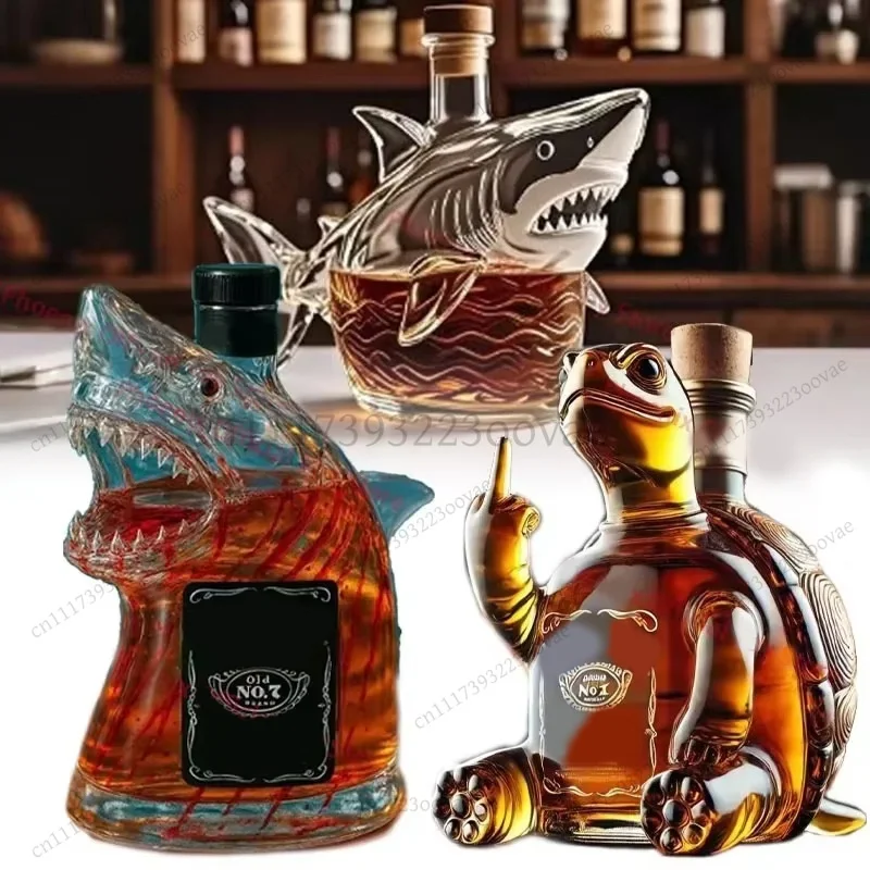 LF-Funny Shark Turtle Whiskey Decanter Bottle Middle Finger Animal Wine Glass Statue Home Bar Decor Collection Gift