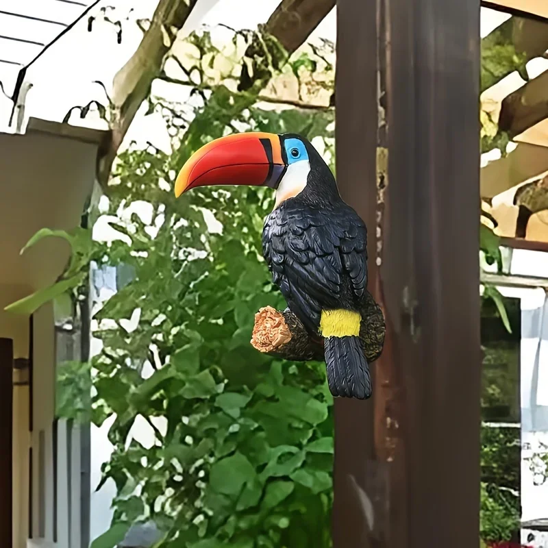 Natural Rustic Toucan Bird Figurine Tree Hugger Decor Hanging Resin Ornament Sculpture Garden Statue