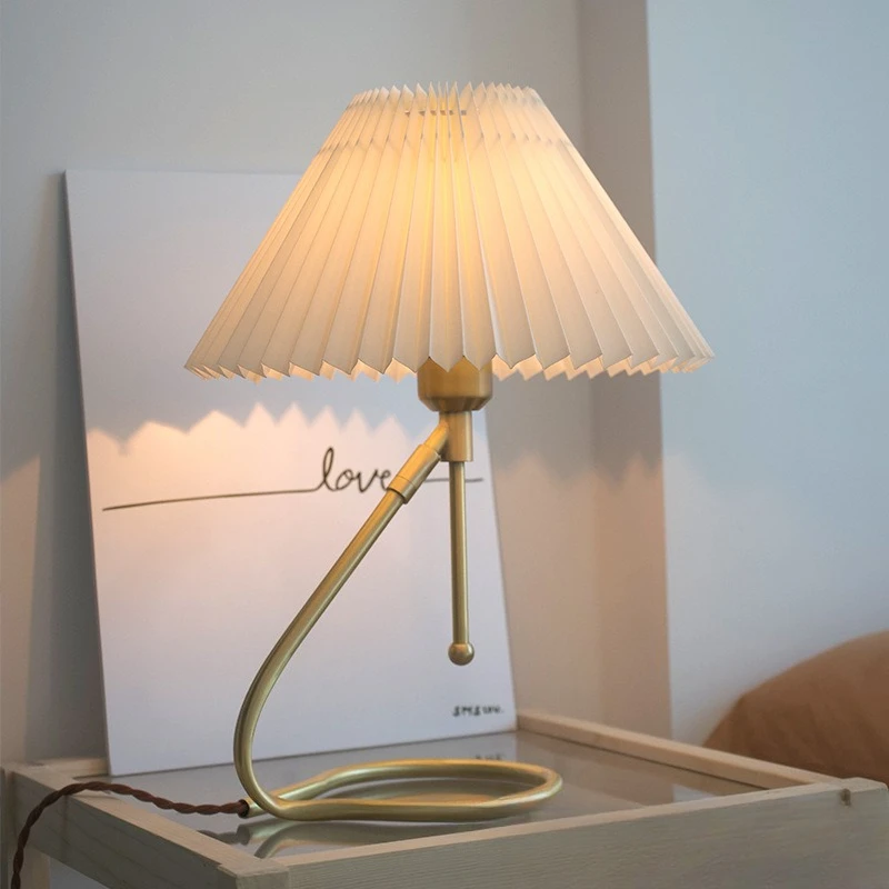 American retro pleated bedside table lamp nostalgic Japanese warm Internet celebrity medieval creative wall dual-purpose wall