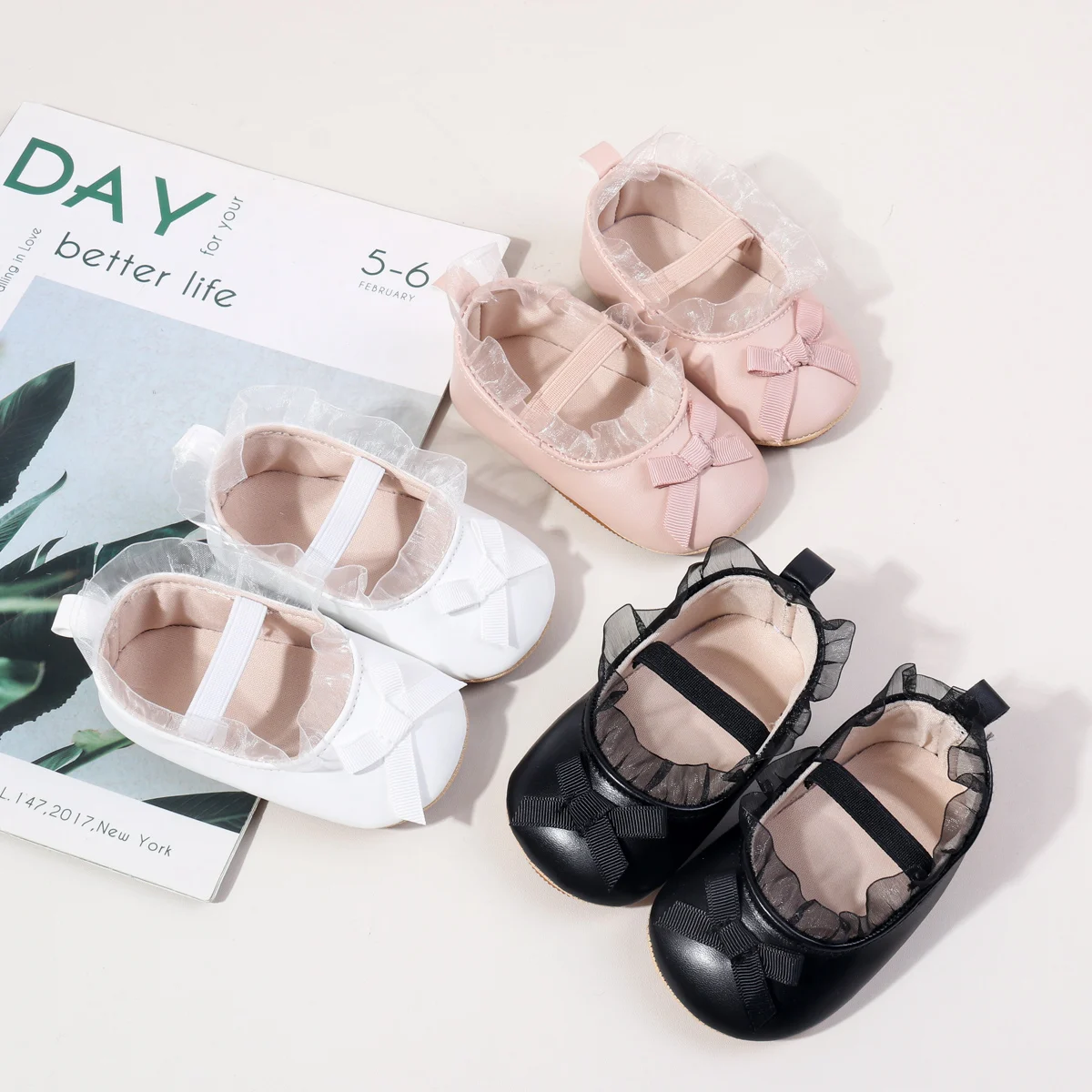 

2025 New Spring Autumn Baby Soft-soled Anti-slip Front Shoes for Girls Princess Shoes with Butterfly Knots to Prevent Falling