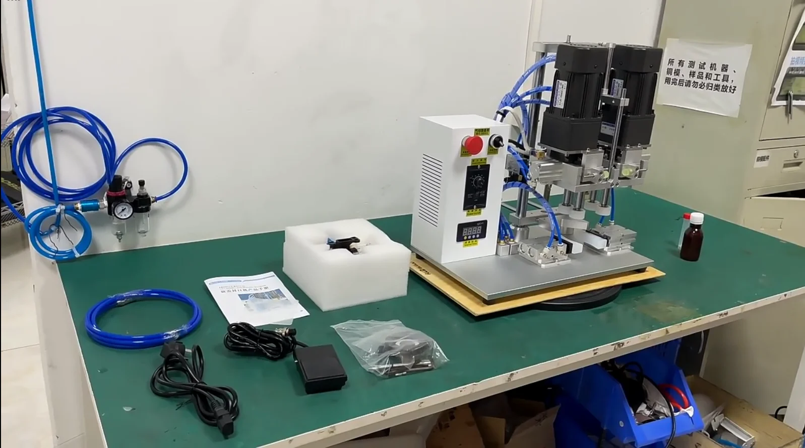 Pneumatic and Electric Automatic Capping Machine/Screw Capper/Bottle Sealer Upgraded Clamping Jig for Small/Medium/Large Bottles
