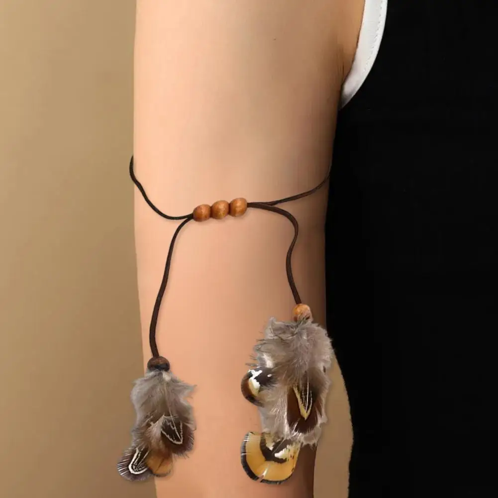 Gothic Style Feather Bracelet Punk Adjustable Beaded Arm Bracelet Halloween Party Performance Cosplay Jewelry Accessories