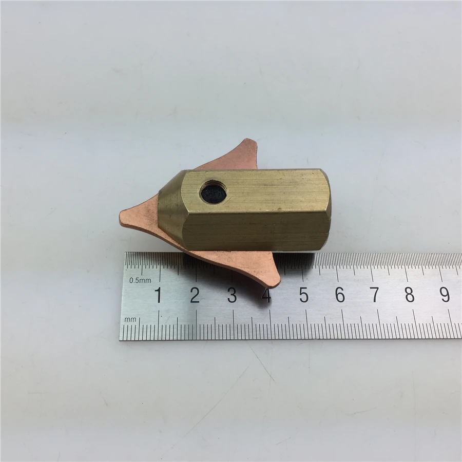 1pcs Auto Repair Tool Accessories Sheet Metal Repair Machine Parts Shaping Machine Triangle Chuck