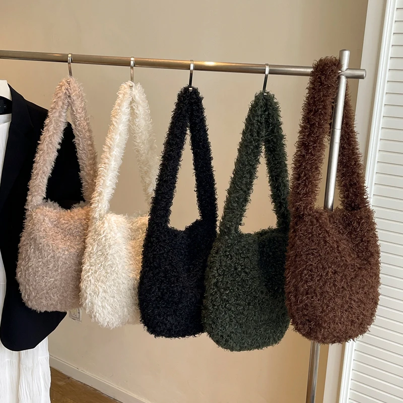 

Женская мягкая плюшевая ручная сумка, новые зимние сумки для покупок, женская сумка из овечьей шерсти подмышками, большая вместительная пушистая пушистая сумка на плечо