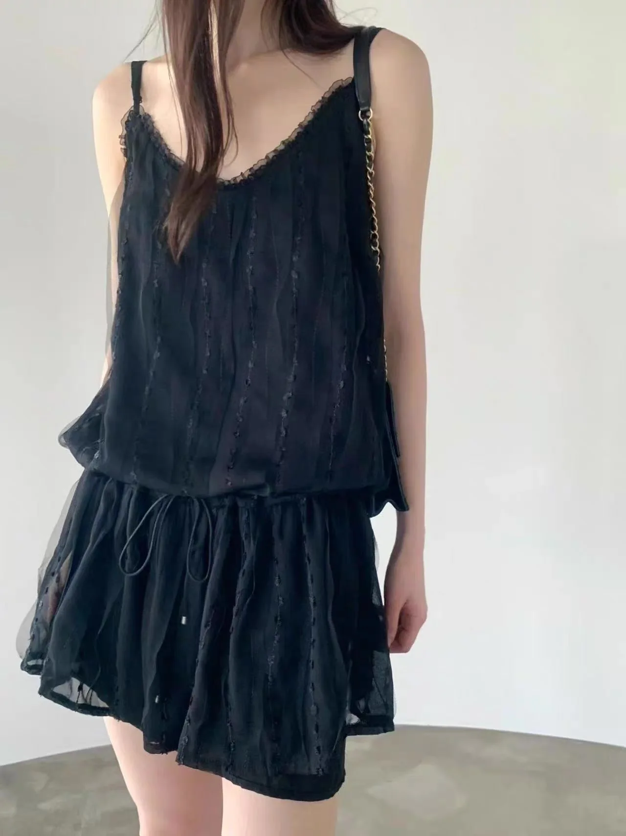 Summer 2026 Women's Gentle Slimming V-Neck Drawstring Waist Halter Dress Korean Style A-Line  Skirt Casual Everyday Wear