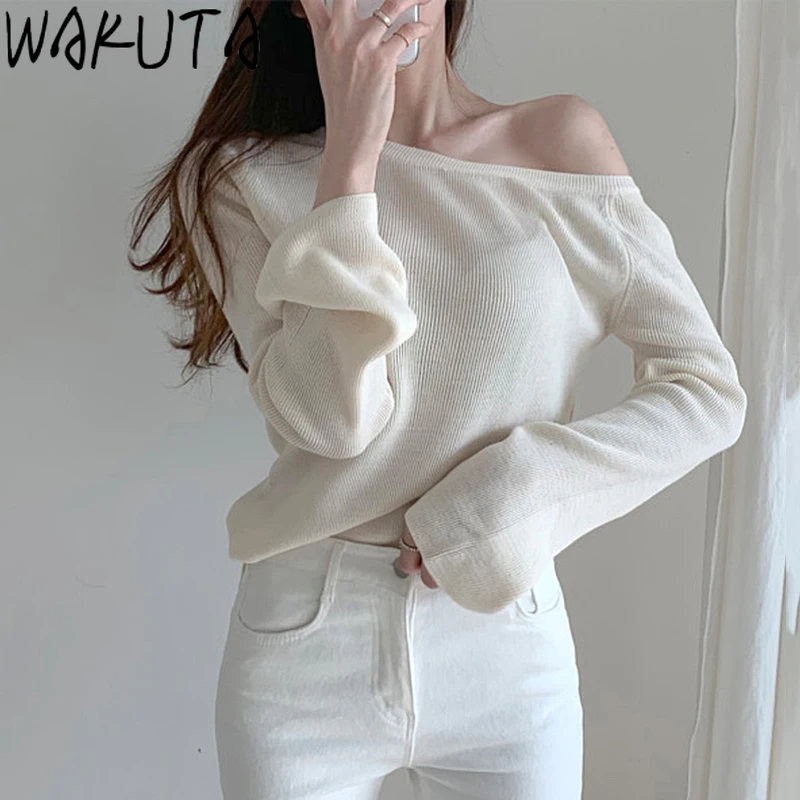 WAKUTA Elegant Sweet Canday Color Knitting Pullover Korean Street Fashion Flare Sleeve Screw Neck Thin Loose Sweaters Female