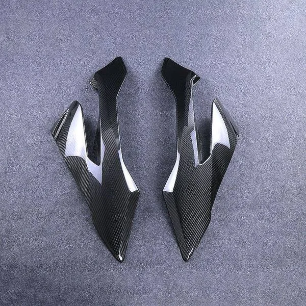 Suitable for BMW S1000XR motorcycle modified carbon fiber shell accessories, mud retaining tile