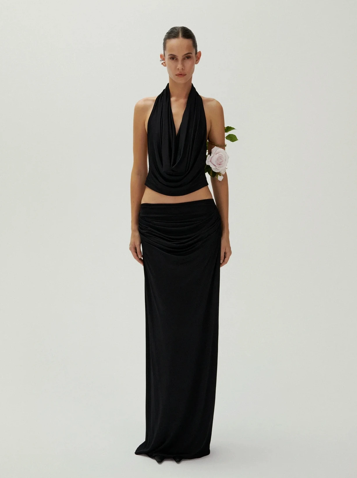 

Elegant Women's Summer 2024 Long Drapey Elasticated Top And Bottom Set Fashionable Slim Fit Two-Piece Ensemble for Adults