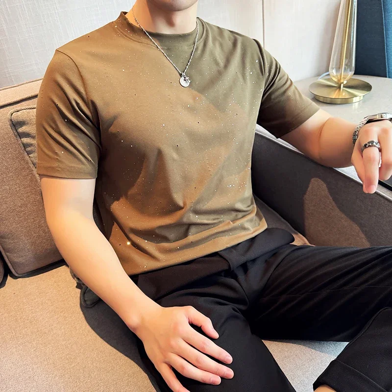 Men Short Sleeved T-shirt 2024 Summer New Item, Shiny, Casual, Elastic, Slim Fit Round Neck T-shirt, Fashionable Men Clothing