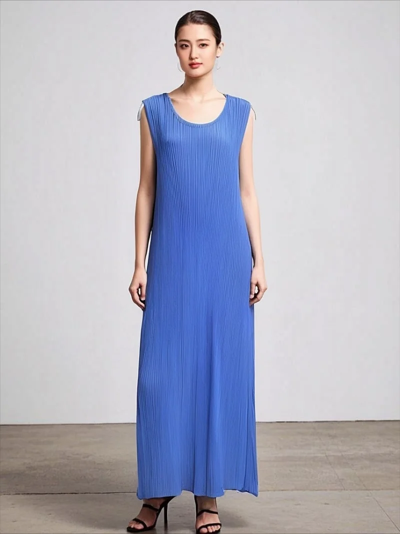 

Miyake Pleated 2025 Spring and Summer New Ins Wind High-end Pleated Fashion Sleeveless Thin Bottoming Slim Undershirt Dress