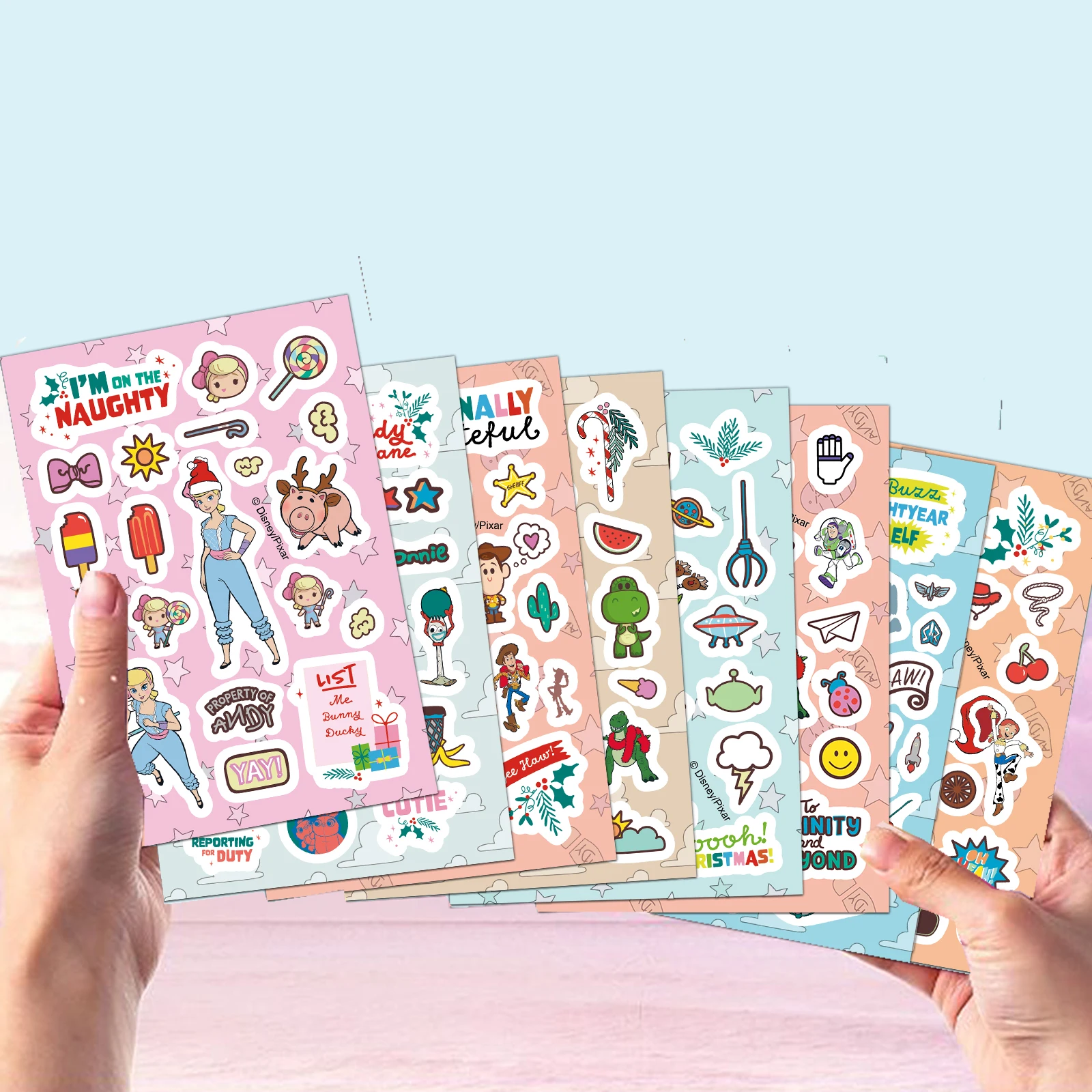 8PCS คริสต์มาส Toy Story สติกเกอร์ธีมเทศกาลฟรีสติกเกอร์ DIY บัญชีวัสดุเคสโทรศัพท์แล็ปท็อปกระเป๋าเดินทางกันน้ํา