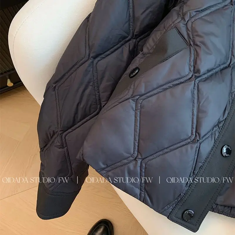 Black Rhombic Lapel Collar Cotton-padded Jacket Women\'s Autumn Winter 2024 New Short Short Design Light Cotton-padded Coats