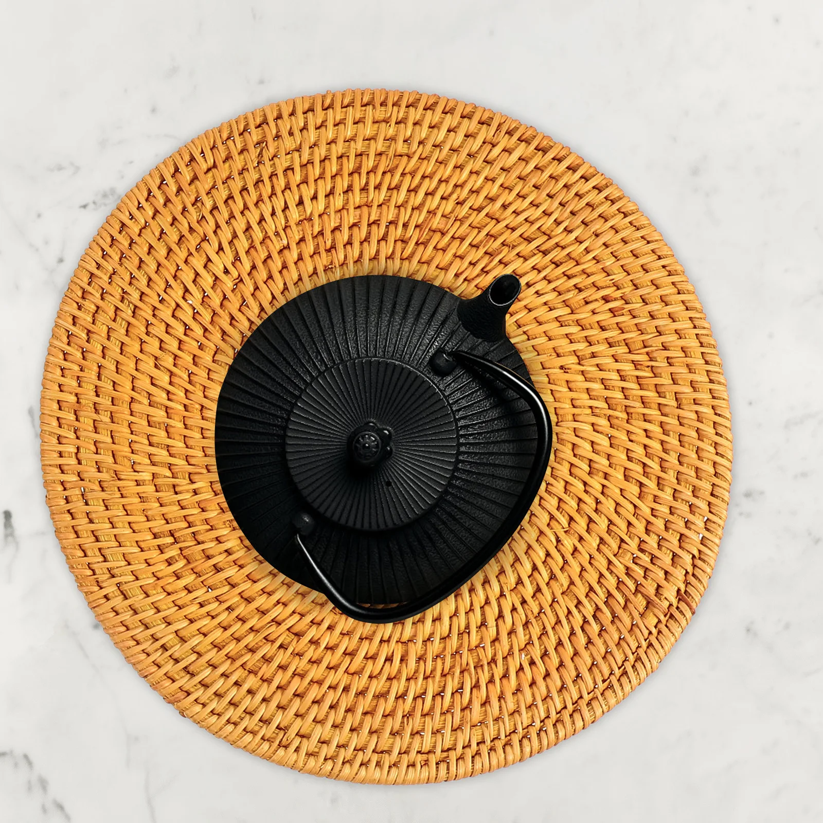 

2Pcs Rattan Woven Cup Coasters Handmade Mats for Hot and Cold Beverages Reusable Kitchen Bar Decorative Table