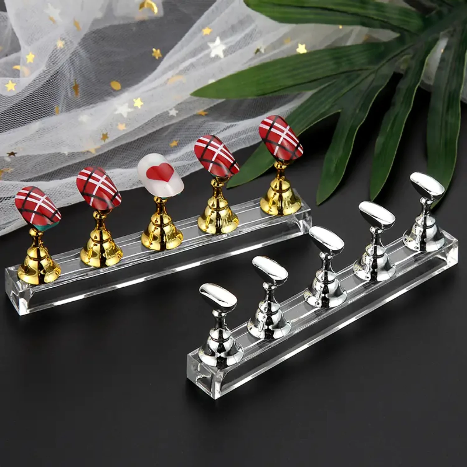 

Silver Magnetic Press-on Nail Art Stand for Easy and Convenient Use - Stylish and Portable Nail Display Stand - Unique Magnetic