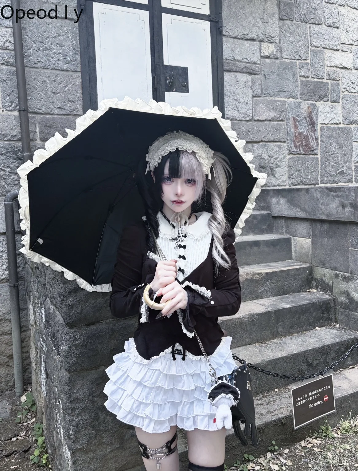 

Gothic Dark Girl Contrasting Color Splicing Loli Collar Bow Decorative Water Sleeve Top Punk Japanese Slim-fit Pullover T-shirt