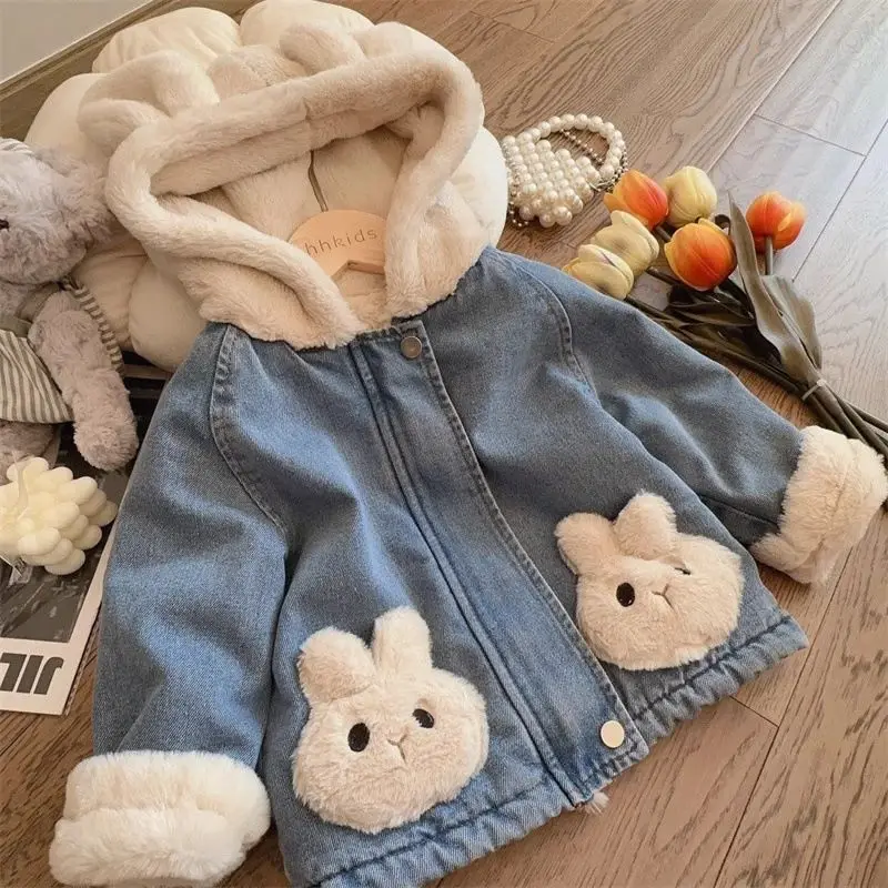 Winter New Girls Denim Jacket Cartoon Rabbit Pattern Patchwork Lining Lamb Wool Thick Hooded Coats For 2-8Y Kids Warm Outerwear