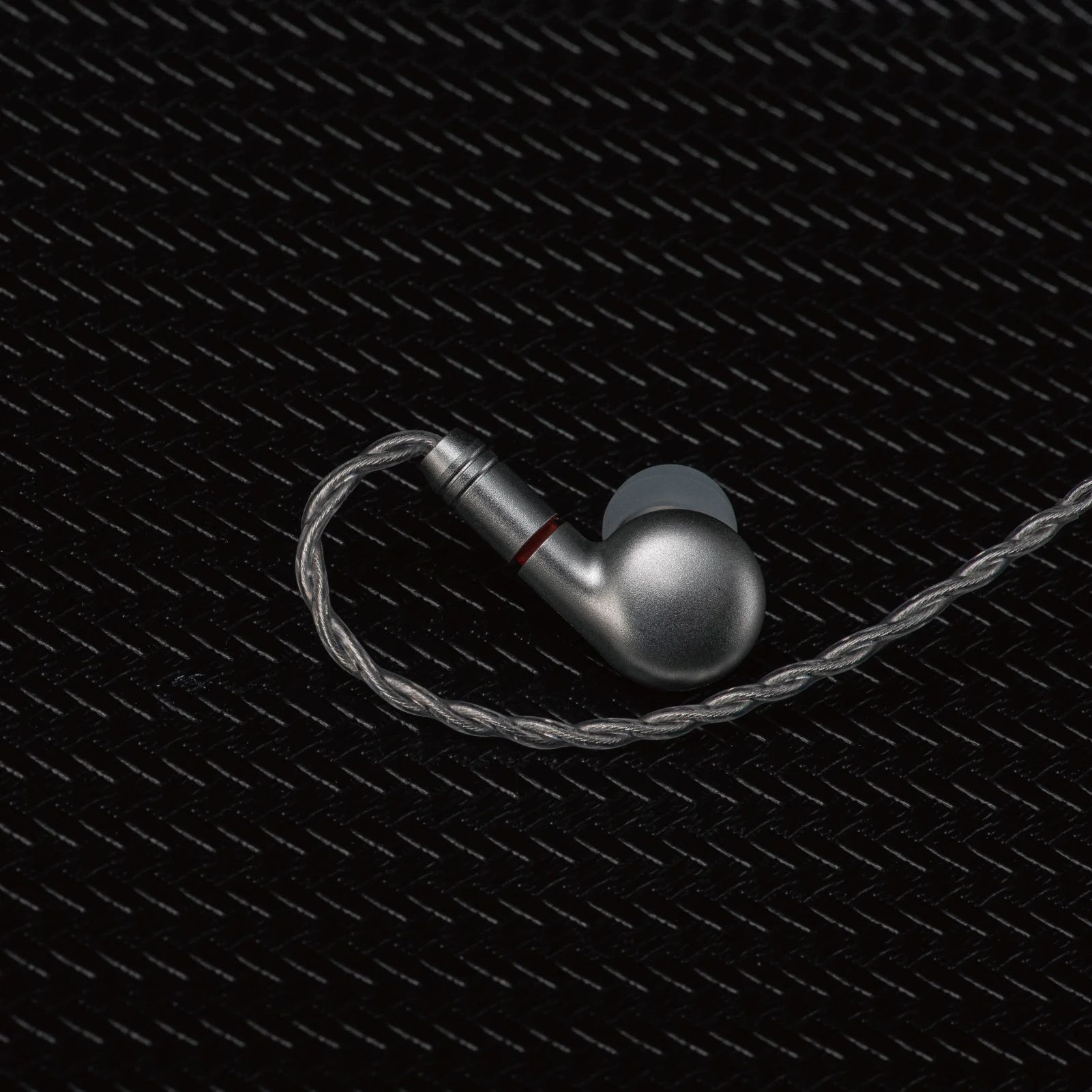 TINHIFI C5 HIFI Wired In-Ear Kopfhörer Quadratische Platte Membran + Angepasst BA Fahrer Einheit Musik Ohrhörer Abnehmbare 0,78 2Pin IEM C2