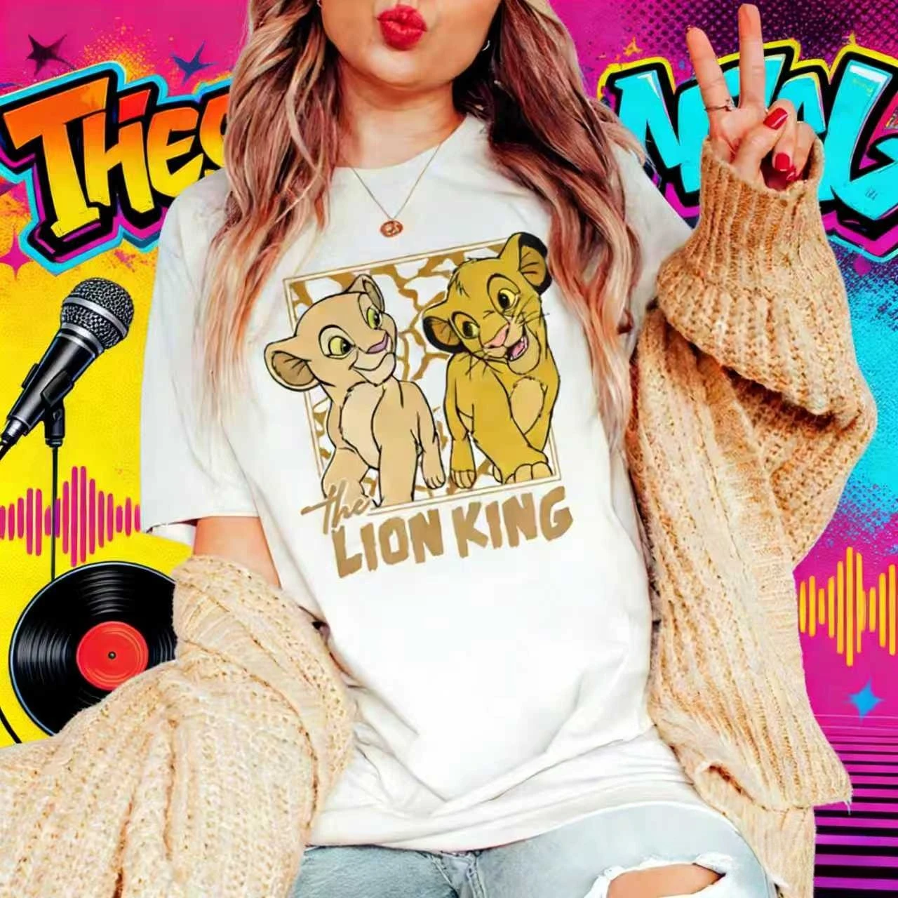 

2026 Summer Disney Lion King Simba T-shirt Is A Stylish 100% Pure Cotton Short-sleeved Casual Loose Top for Both Men and Women