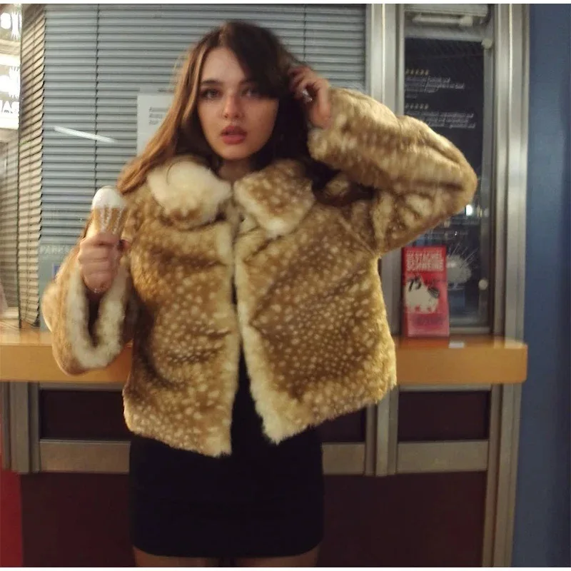 2026 Autumn and Winter New Deer Spotted Leopard Print Fluffy Coat Loose Casual Lapels Zipper Coat Women High Street Warm Tops
