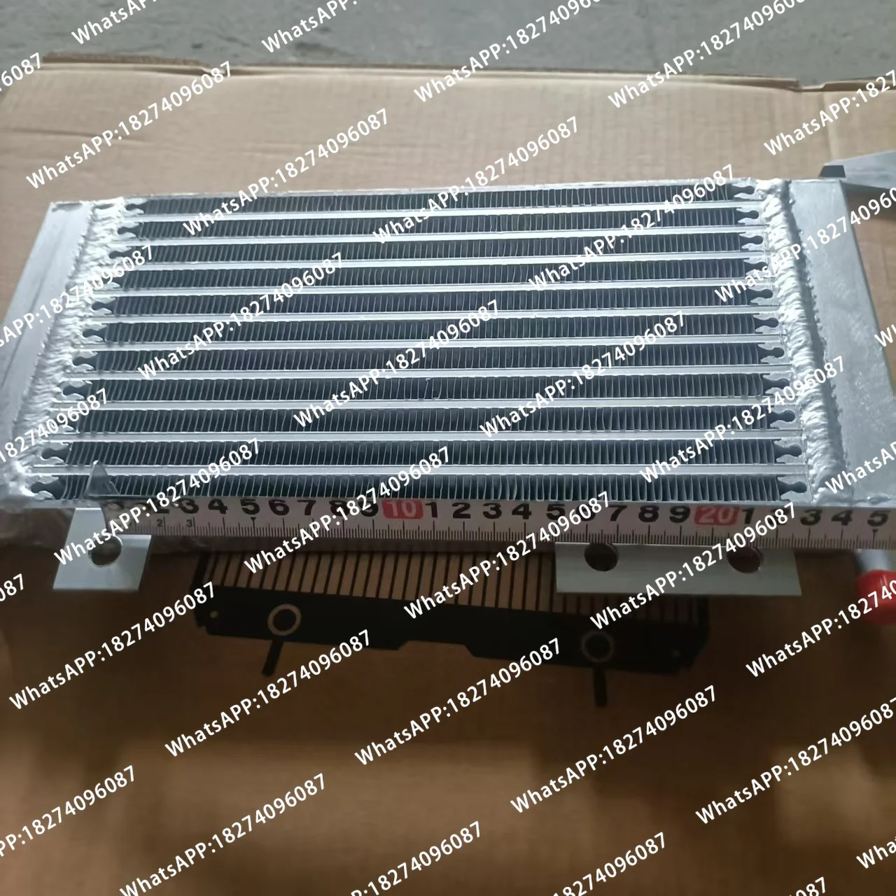 Suitable for 15 excavator hydraulic oil radiator U15 micro excavator Oil radiator Water tank