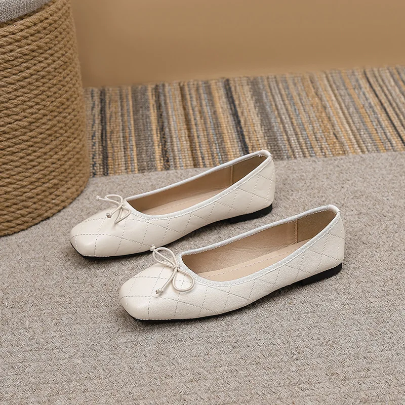 

Elegant Women's Designer Flat Boat Shoes Bowknot Soft sole Flats Low Heel Office on Girls Ballet Shoes Lazy Loafers Plus size 44