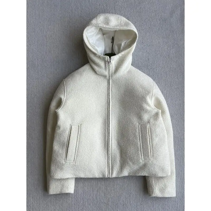 

2025 Autumn And Winter New Hooded Lambswool Short Coat Beautiful Soft Winter Down Jacket