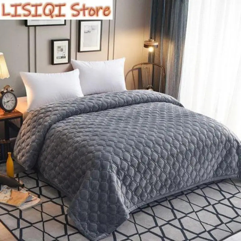 

New Velvet Bedspread on The Bed Plaid Bed Cover Quilted Bedspread Mattress Cover Winter Warm Thick Blankets Quilt for Beds