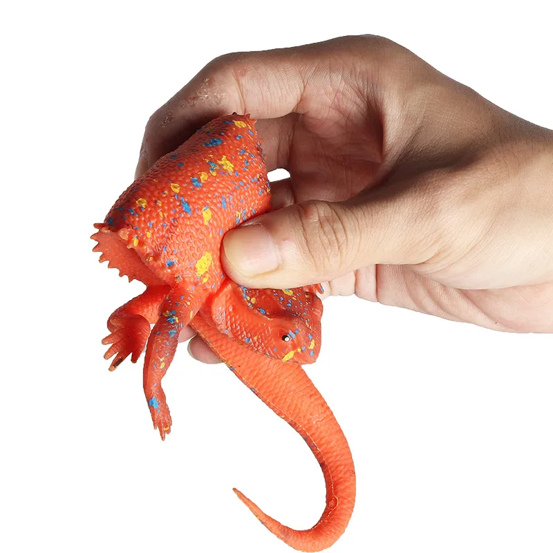 Children's toys TPR simulation animal model decompression venting chameleon sand lizard tricky insect pinch music toy