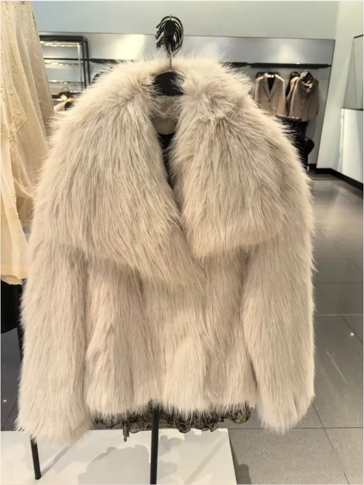 

Ele Sle Women's Jaet Artificial Fur Effect Plu Collar Coat Warmth Polyester Fiber Long Sve Button Closure Pure C...