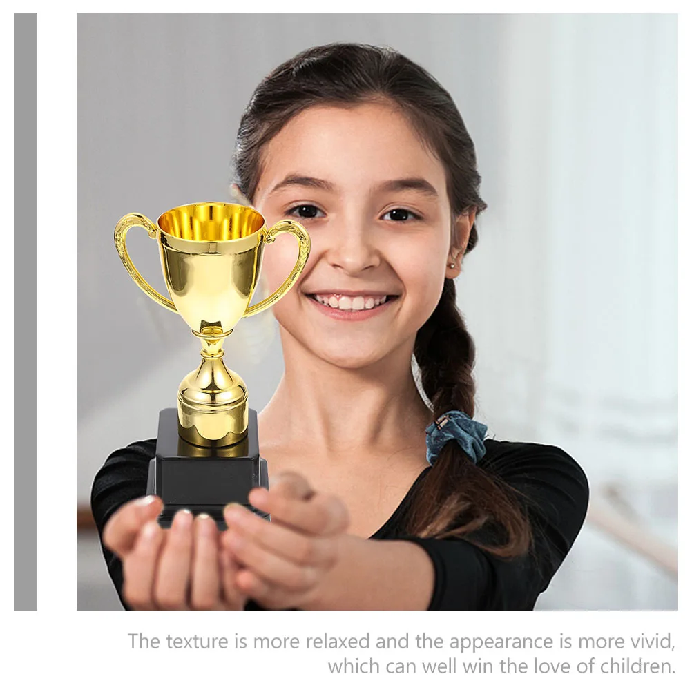 Трофей Трофеи Маленький пластик