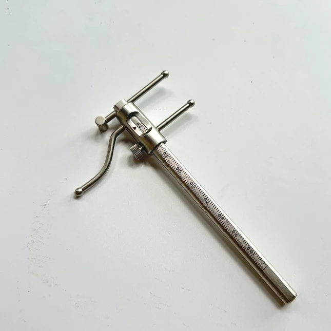 

Best Gauges Ruler Manuals Venus Apollo Caliper Prosthodontics VDO Gauges